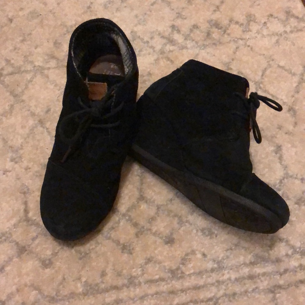 TOMS black booties